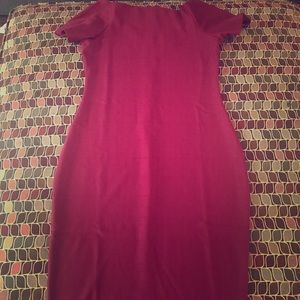 Women’s Love J form fitting dress 🔥